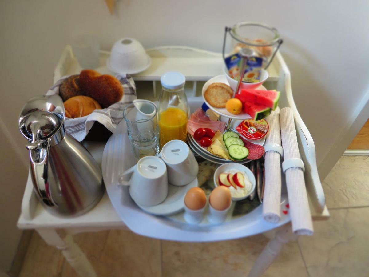 Privatzimmer Othmarsweg ナウムブルク エクステリア 写真